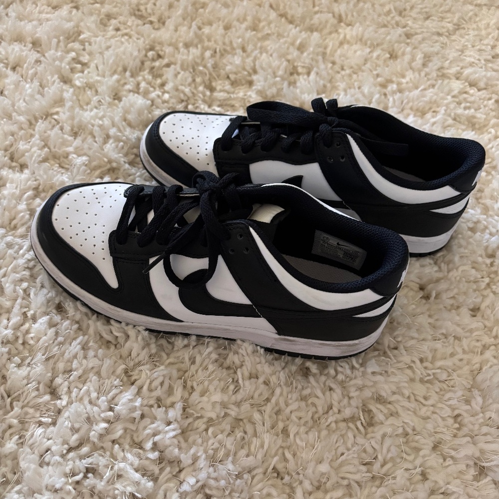 Nike Dunk "Panda" Black and White, 6.5 Youth